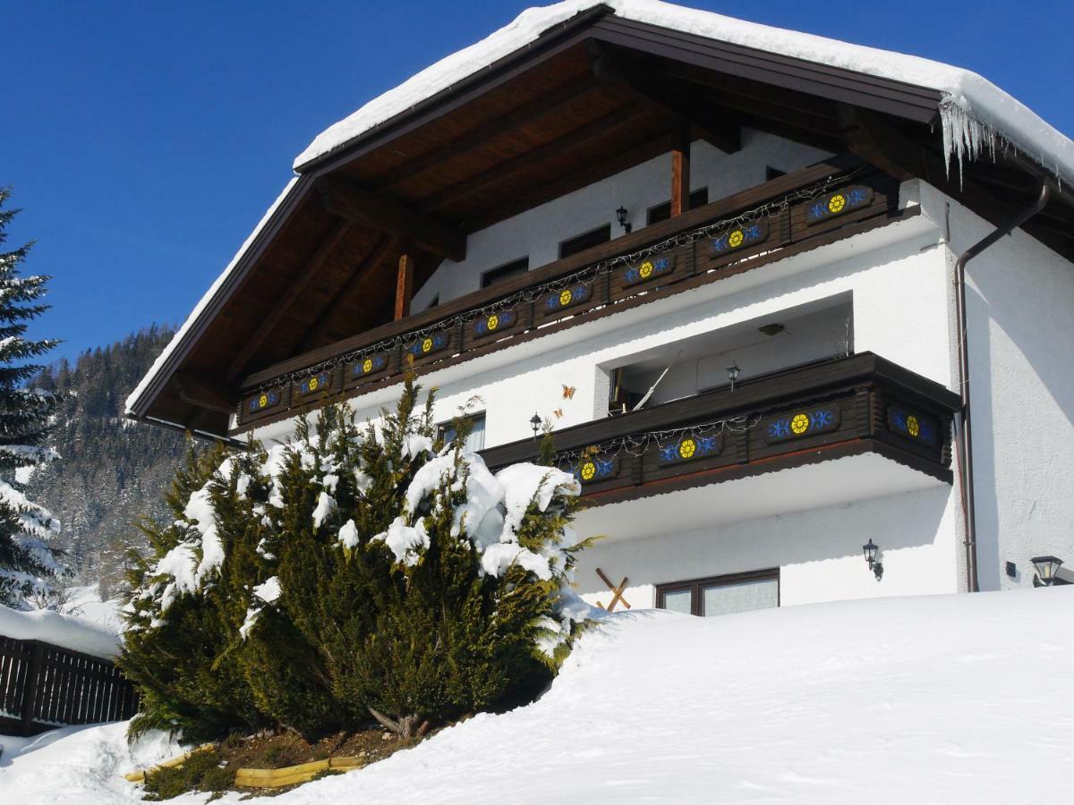 ザンクト・ミヒャエル・イム・ルンガウHaus Bellevueアパートメント エクステリア 写真